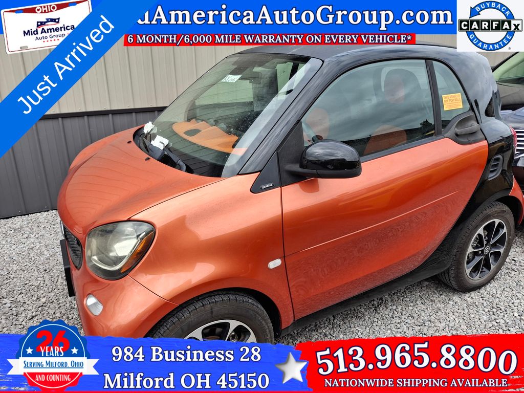 Lava Orange (metallic) 2016 smart fortwo passion Hatchback Rear-Wheel Drive Automatic