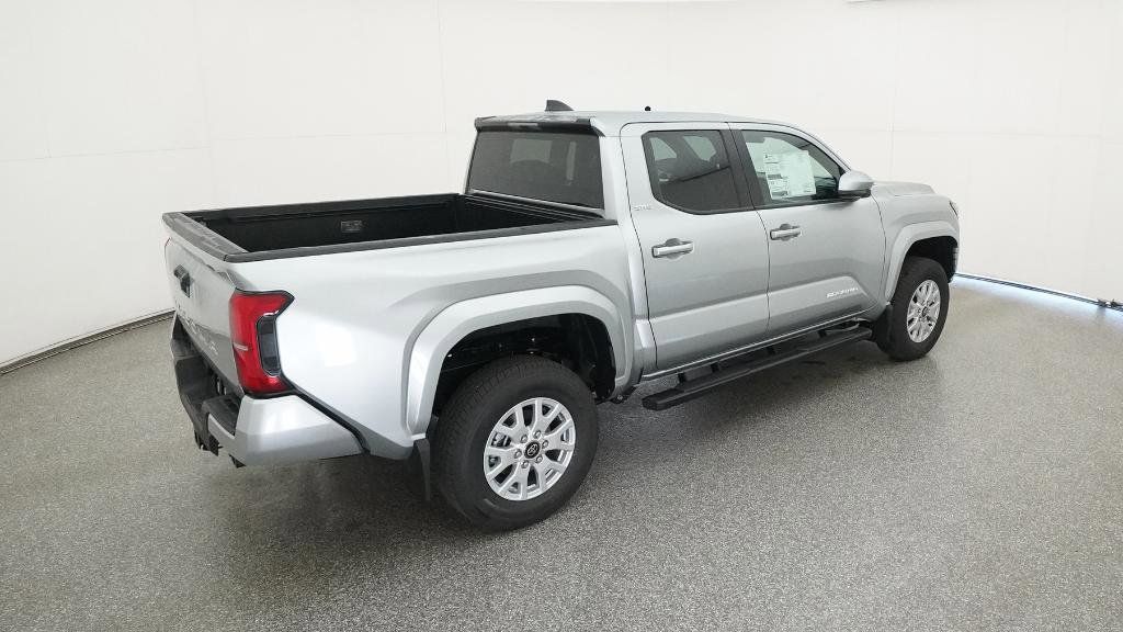 Thumbnail: 2025 Toyota Tacoma - 14