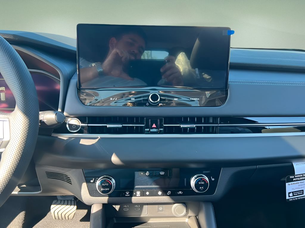 New 2026 Mitsubishi Outlander PHEV SUV