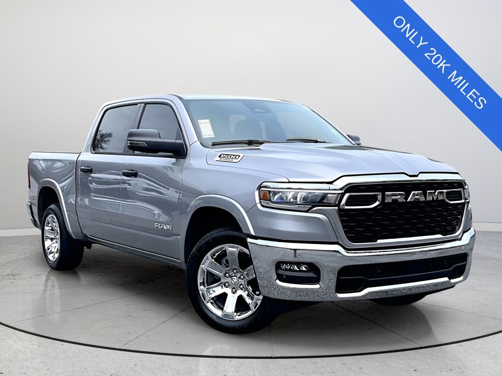 Billet Silver Metallic Clearcoat 2025 RAM 1500 Big Horn Crew Cab 4WD Pickup Truck Four-Wheel Drive 8-Speed Automatic