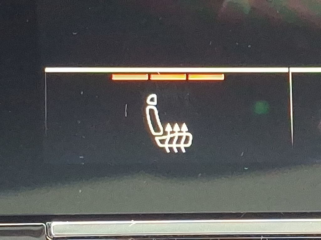 Thumbnail: 2022 Audi S7 - 24