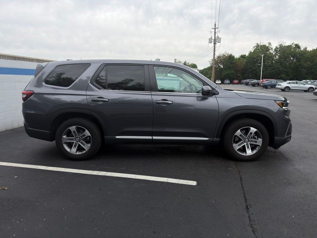 Thumbnail: 2025 Honda Pilot - 6