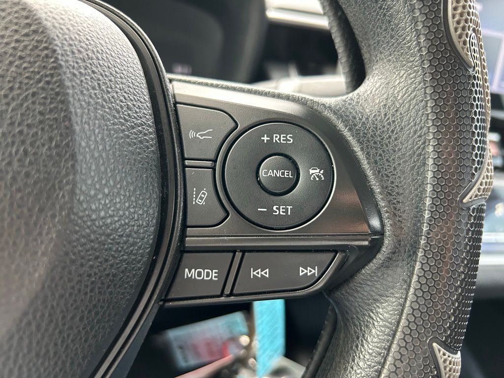 Thumbnail: 2021 Toyota Corolla - 18