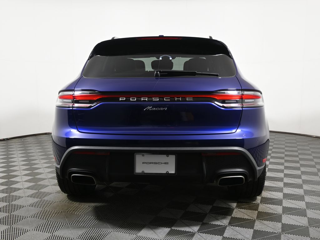 Thumbnail: 2025 Porsche Macan - 6