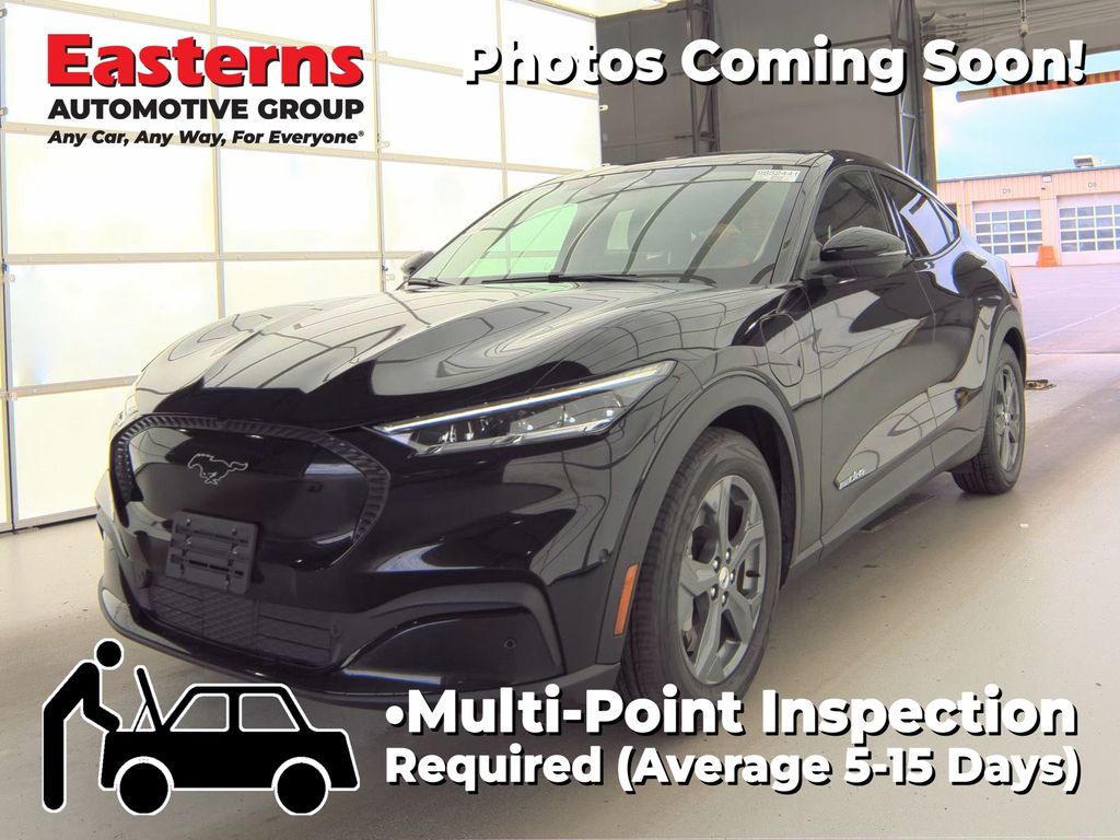 2023 Ford Mustang-Mach-e Select's photo