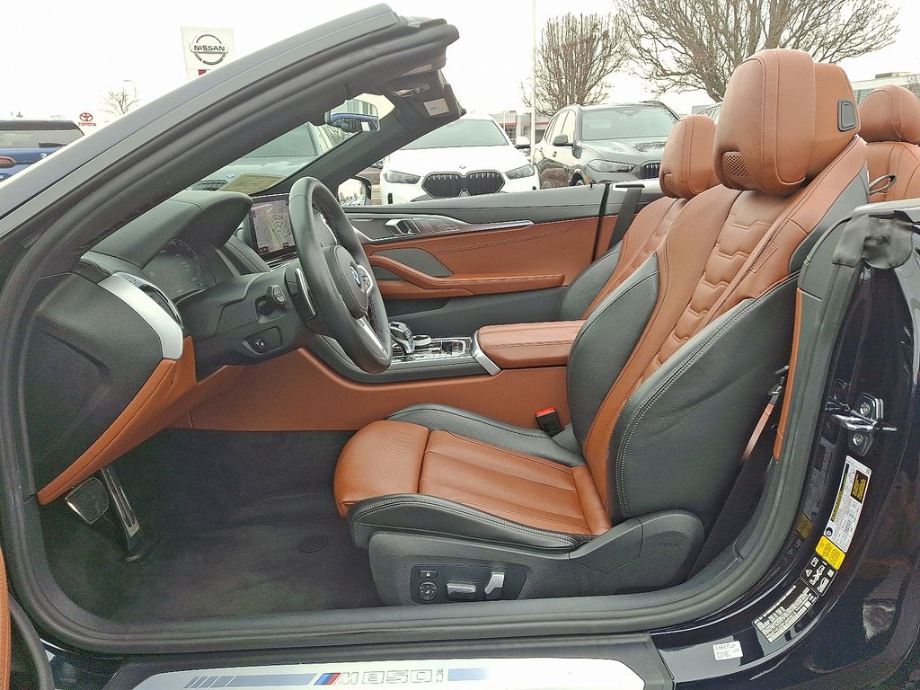 Thumbnail: 2023 BMW 8 Series - 13