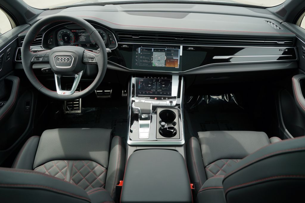 Thumbnail: 2026 Audi Q7 - 8