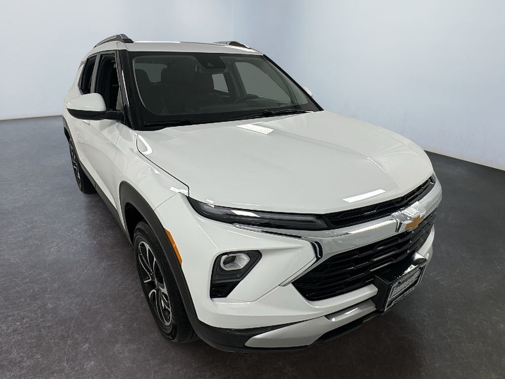 Summit White 2024 Chevrolet Trailblazer LT AWD SUV / Crossover Four-Wheel Drive 9-Speed Automatic