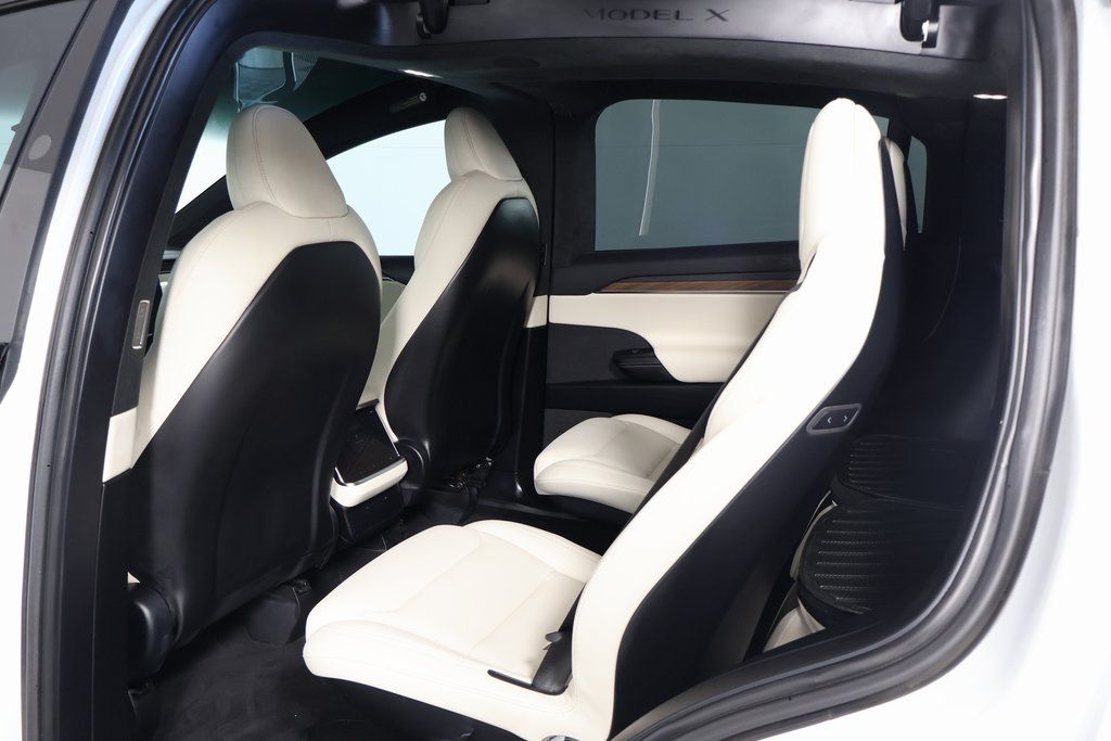 Thumbnail: 2024 Tesla Model X - 11