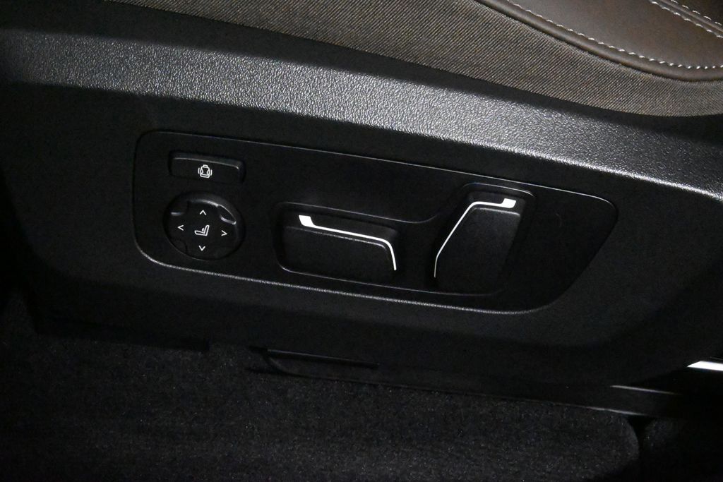 Thumbnail: 2025 BMW X3 - 28