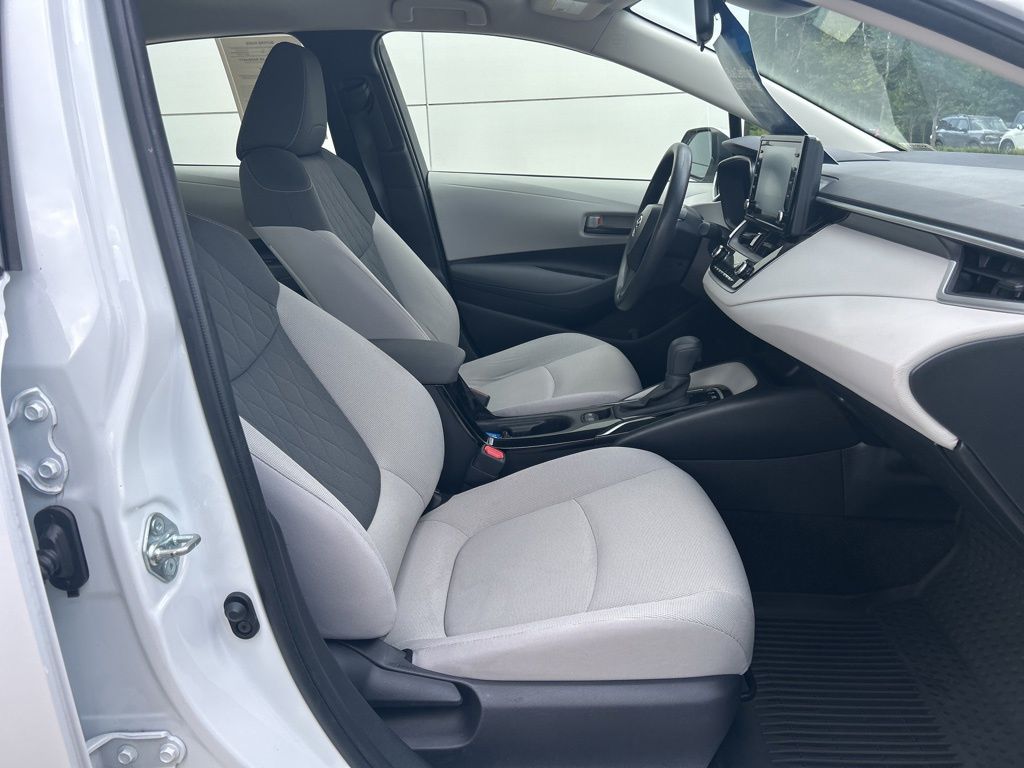 2022 Toyota Corolla Hybrid LE