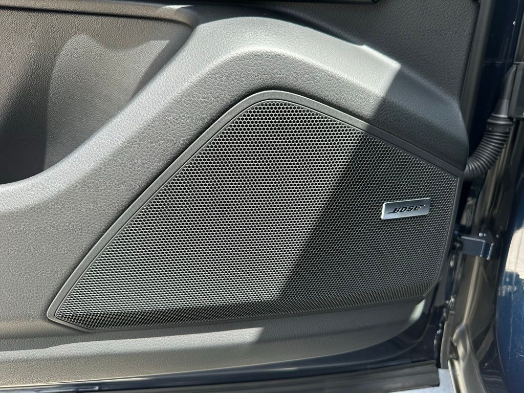 Thumbnail: 2025 Porsche  - 16