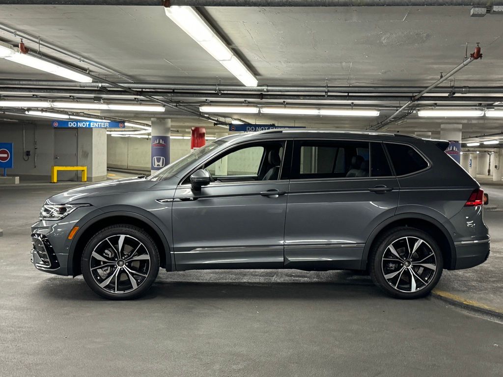 2024 Volkswagen Tiguan 2.0T SEL R-Line 31