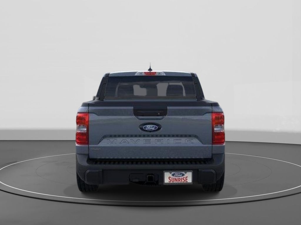 New 2026 Ford Maverick XLT 4D Crew Cab