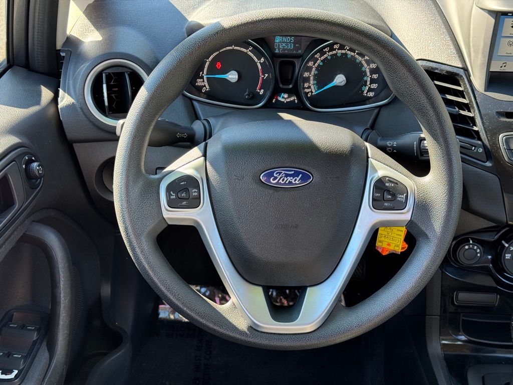 2019 Ford Fiesta SE 17