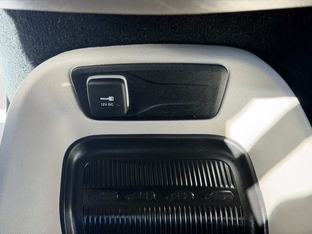 2024 Chrysler Pacifica Touring L White at Auto Express Mitsubishi