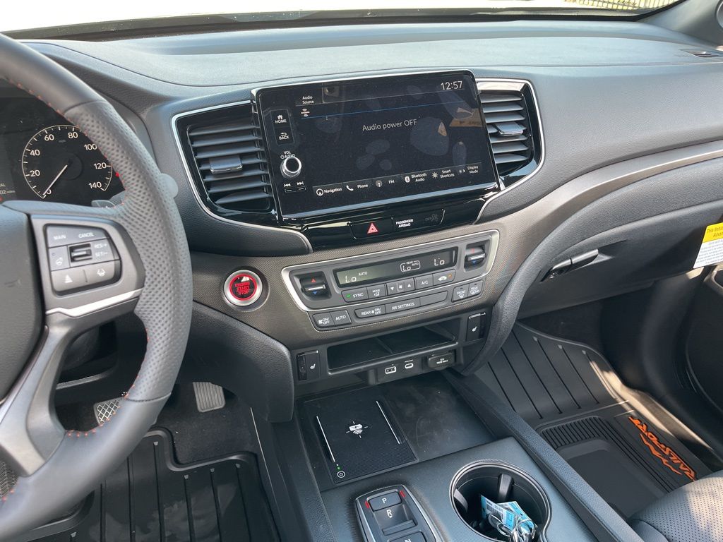 Thumbnail: 2026 Honda Ridgeline - 10