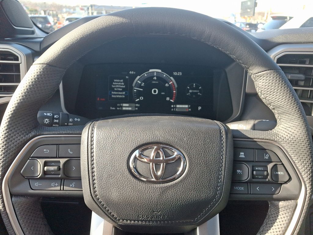 2025 Toyota Tundra Limited 9