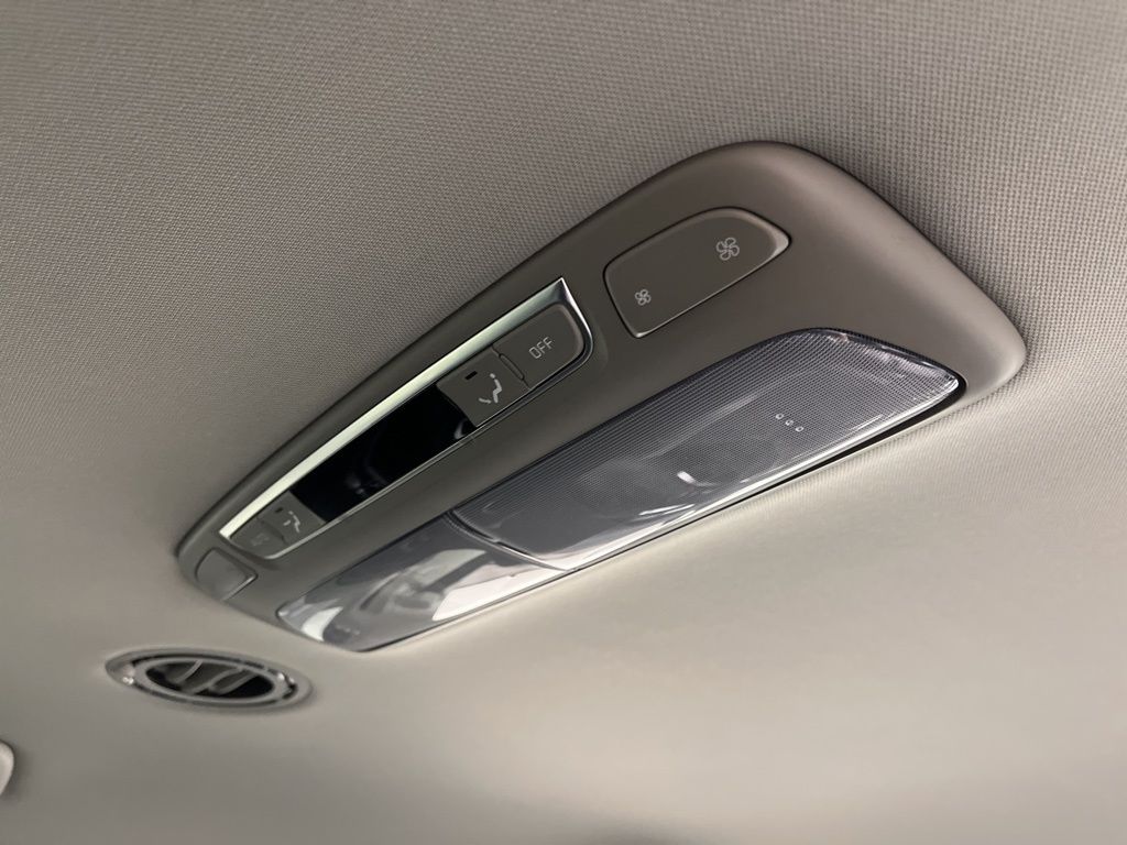 Thumbnail: 2023 Kia Telluride - 8