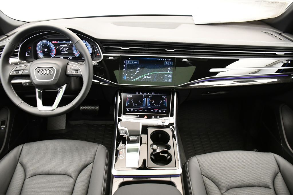 Thumbnail: 2026 Audi Q8 - 20