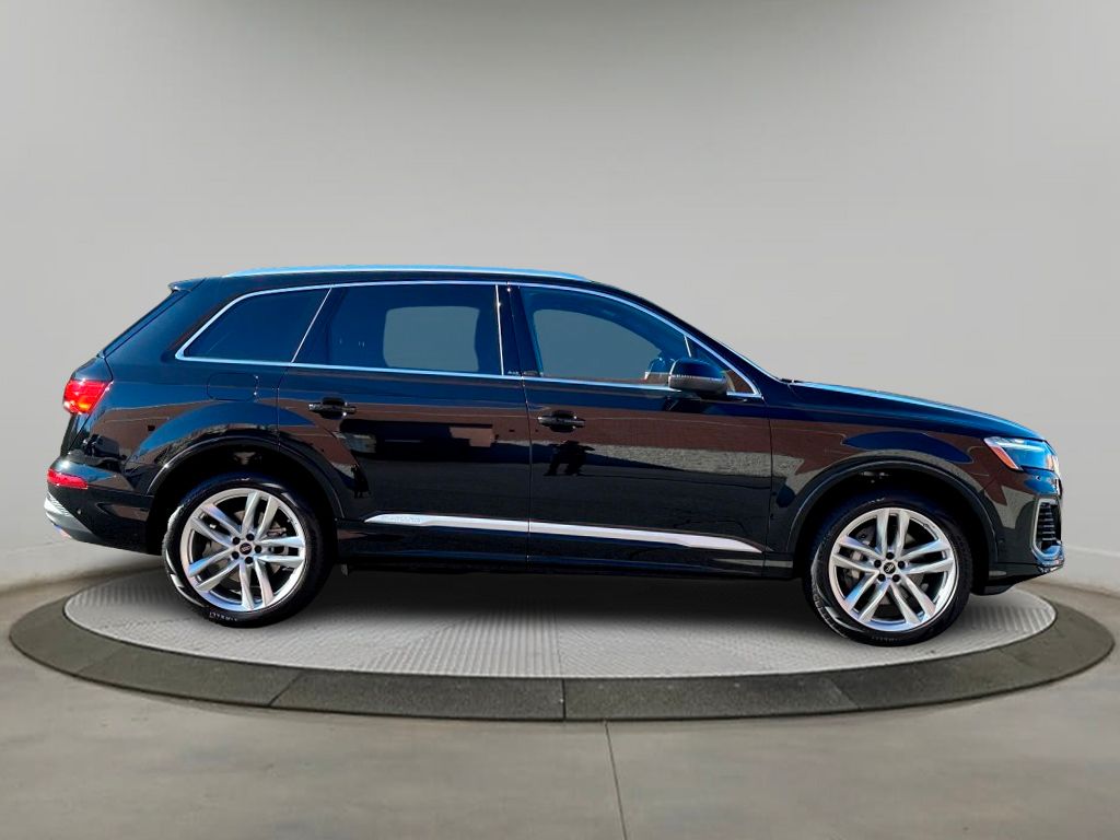 2025 Audi Q7  2