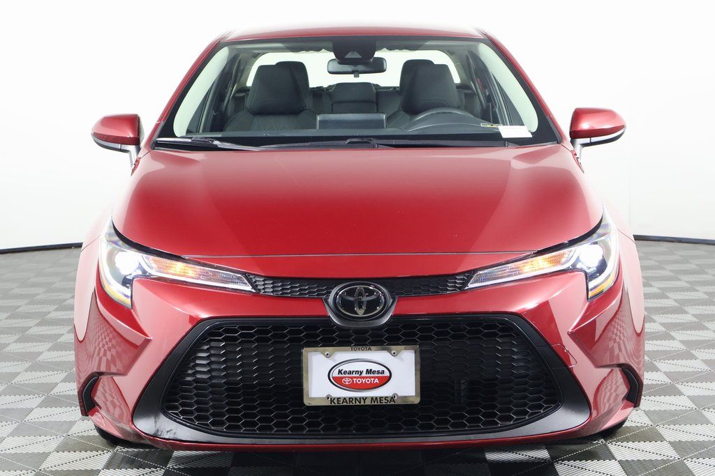 2022 Toyota Corolla LE 2