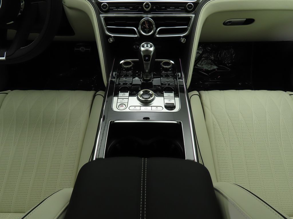 Thumbnail: 2026 Bentley Flying Spur - 16