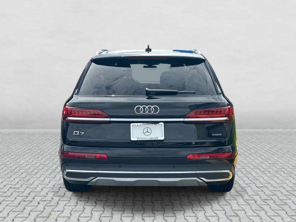 Thumbnail: 2022 Audi Q7 - 6