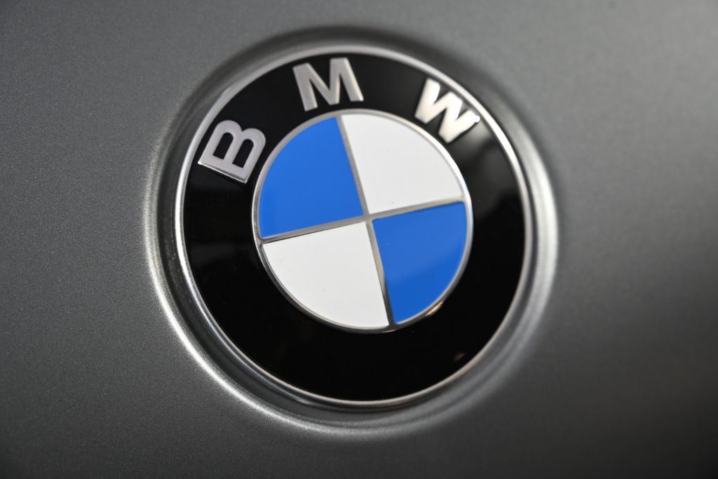 Thumbnail: 2026 BMW X6 - 14