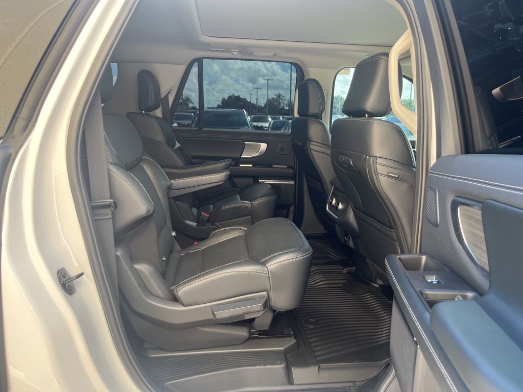 Thumbnail: 2025 Ford Expedition MAX - 29