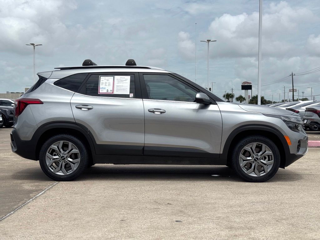 2024 Kia Seltos S Gray at Community Kia