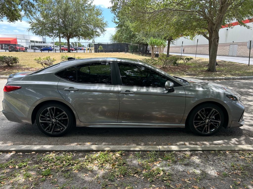 2025 Toyota Camry XSE 6