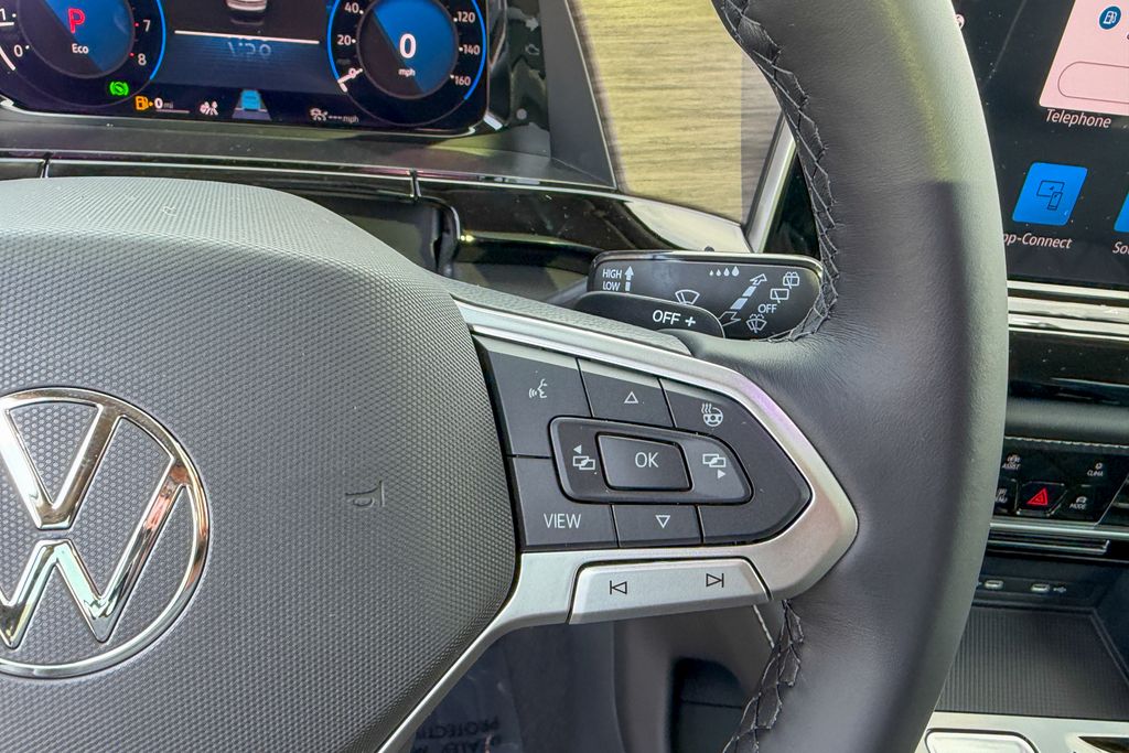 New 2026  Volkswagen 2.0T SEL Premium R-Line image 18