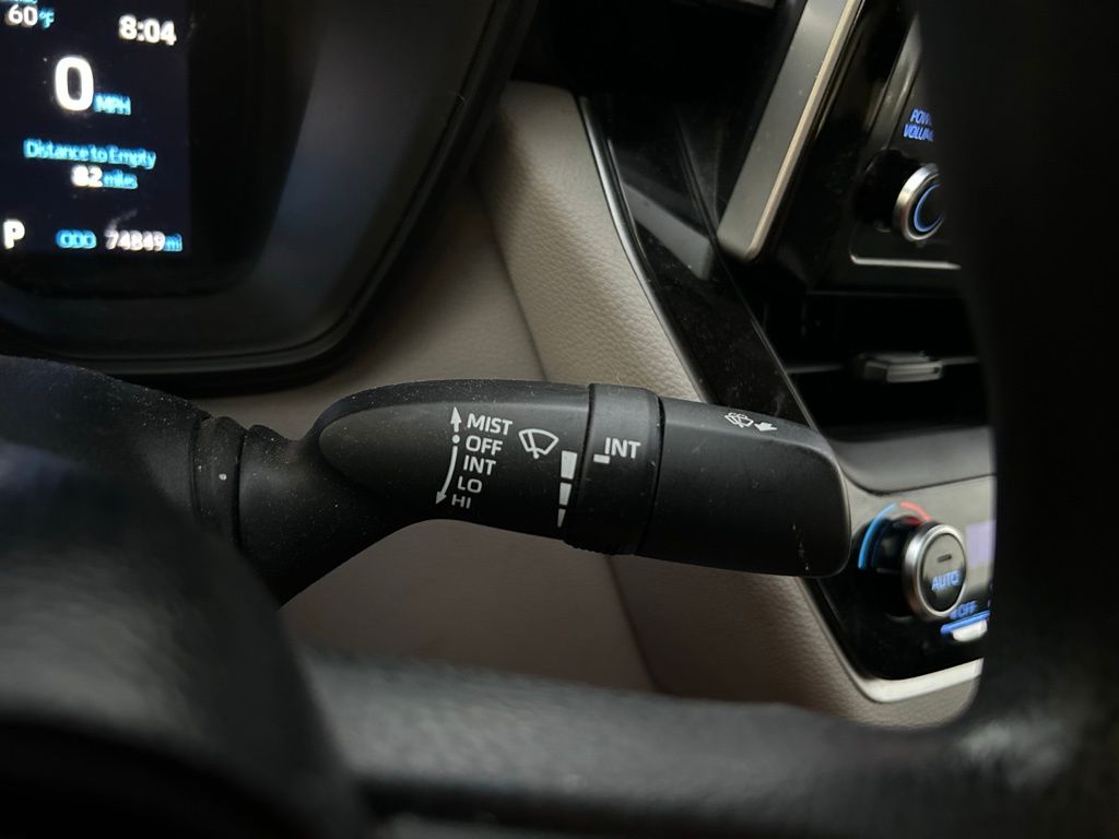 Thumbnail: 2021 Toyota Corolla - 20