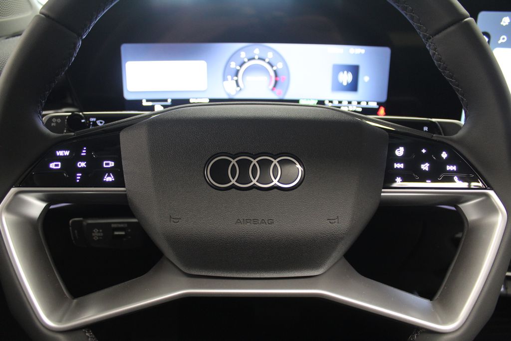 Thumbnail: 2026 Audi Q3 - 25