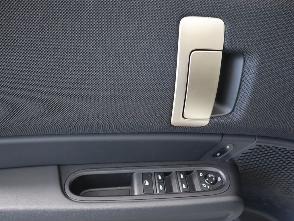 Thumbnail: 2025 MINI Cooper Countryman - 23