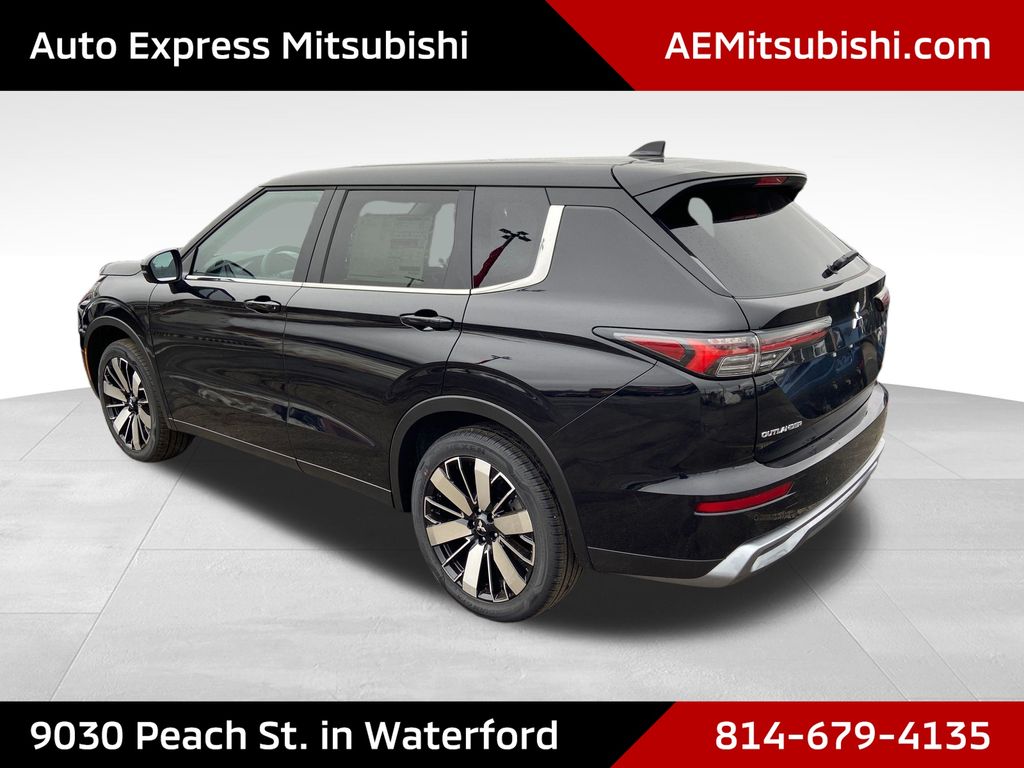 2026 Mitsubishi Outlander SE - 4