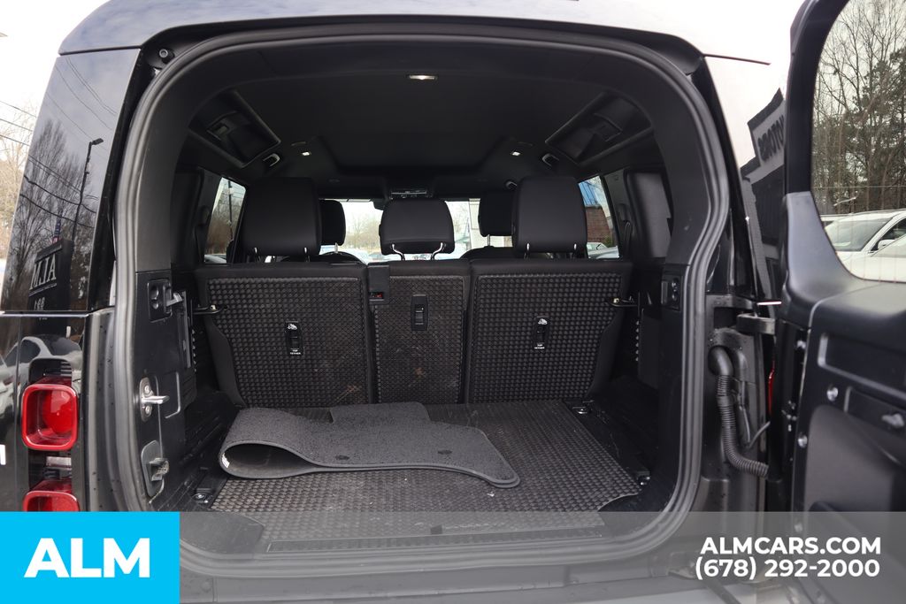 Used 2025 Black Land Rover S image 22