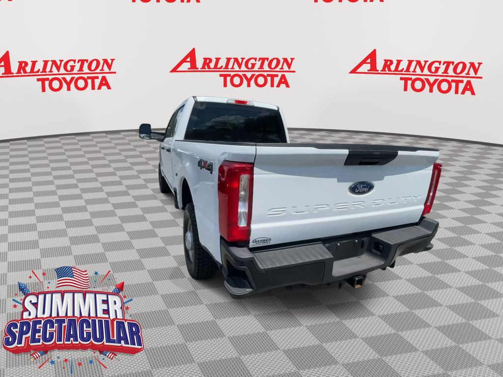 Used 2024 Ford F-350SD Truck
