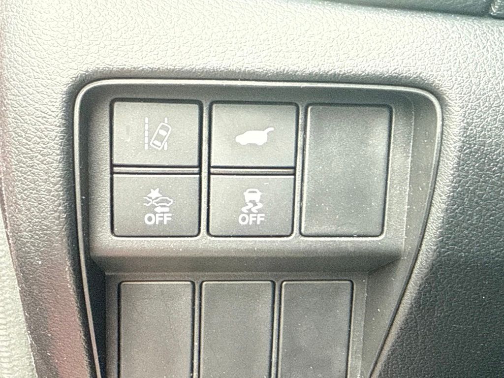 Certified Used 2020 Red Honda EX-L image 19