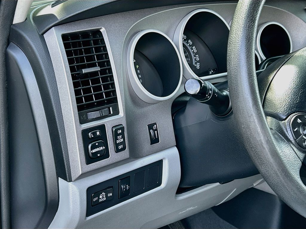 Thumbnail: 2012 Toyota Tundra - 10