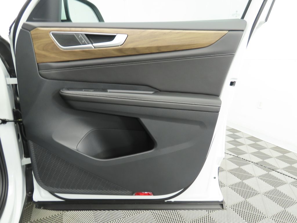 Thumbnail: 2026 Volkswagen Atlas - 25