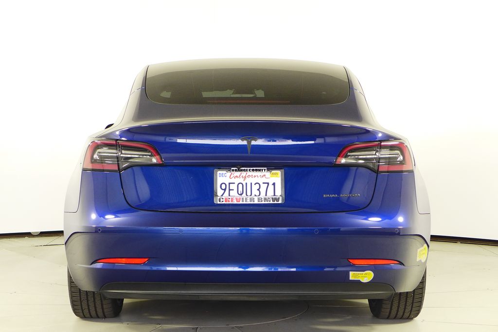 Thumbnail: 2022 Tesla Model 3 - 8