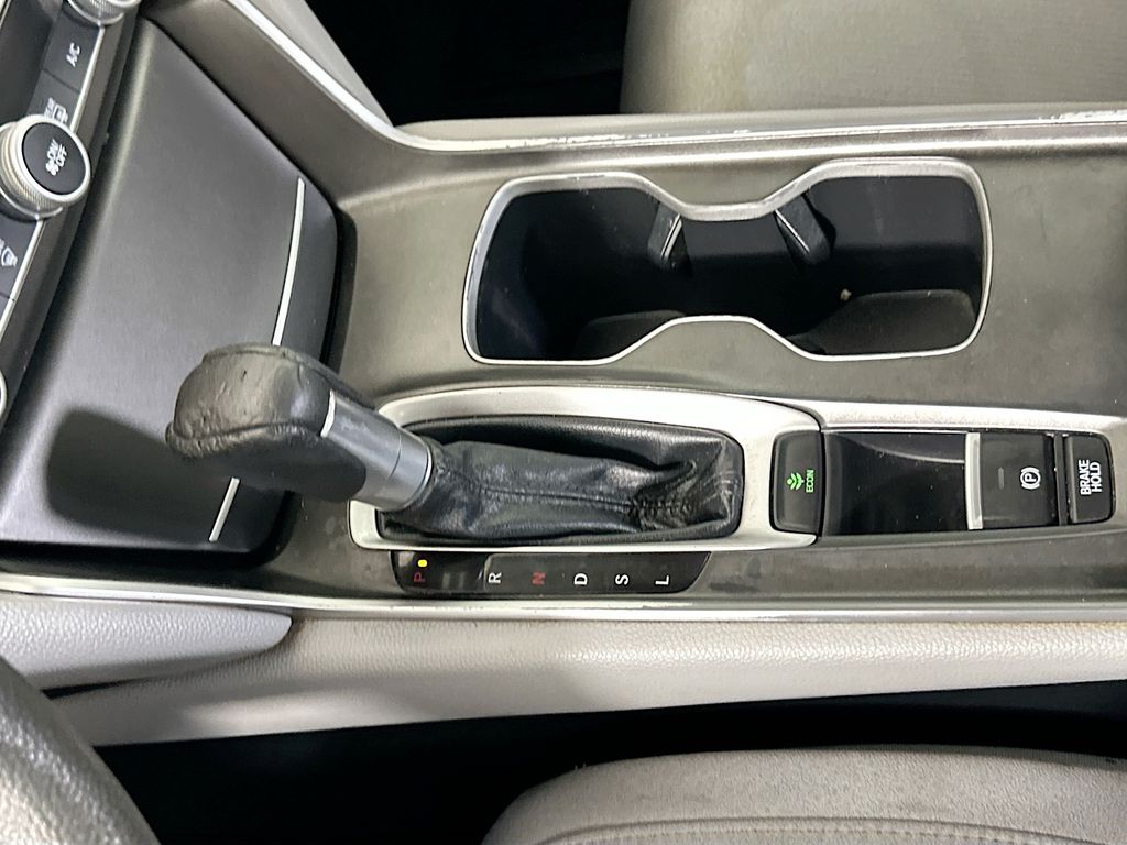 Thumbnail: 2018 Honda Accord - 16