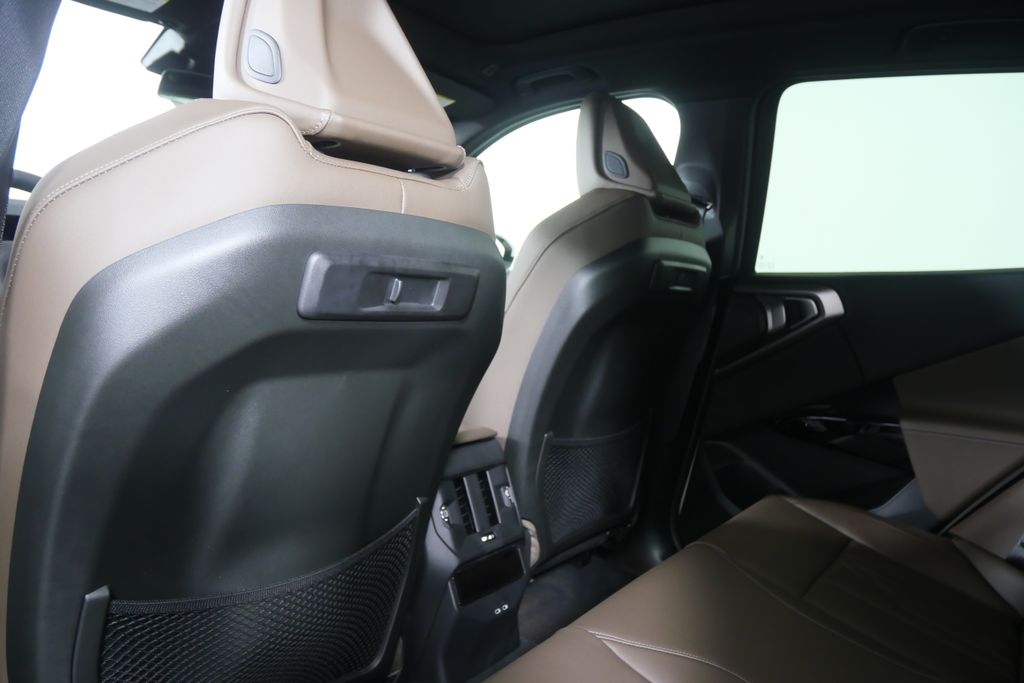 Thumbnail: 2026 BMW X3 - 16