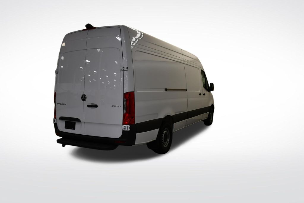 Thumbnail: 2026 Mercedes-Benz Sprinter - 8