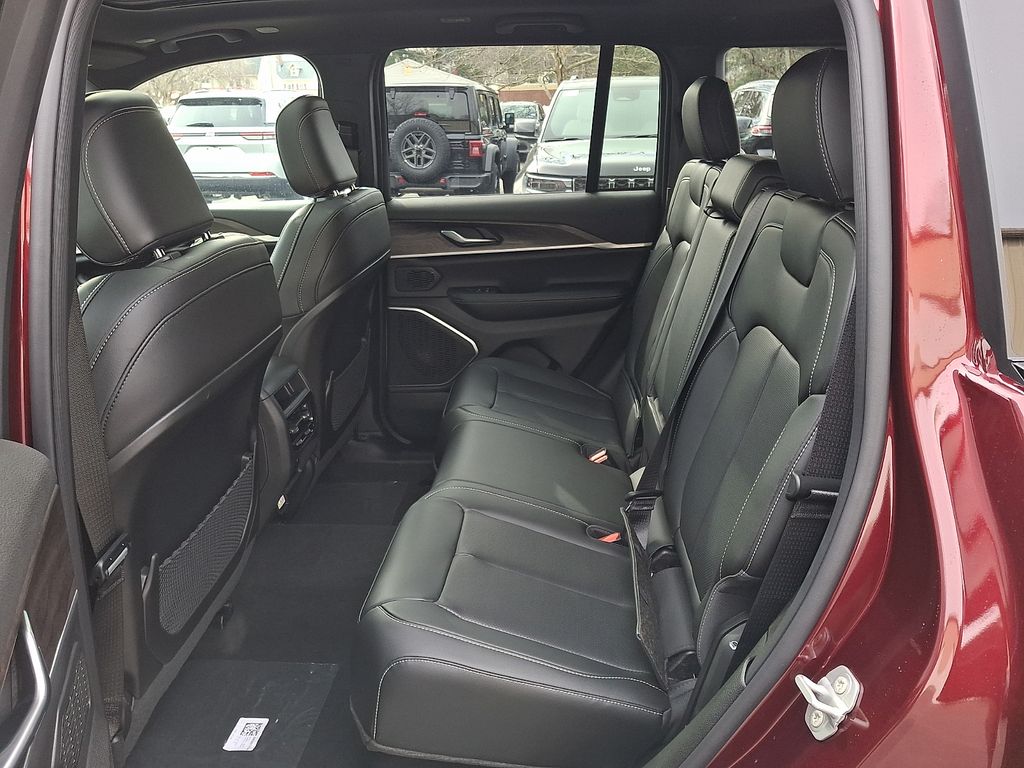 New 2026 Jeep Grand Cherokee SUV