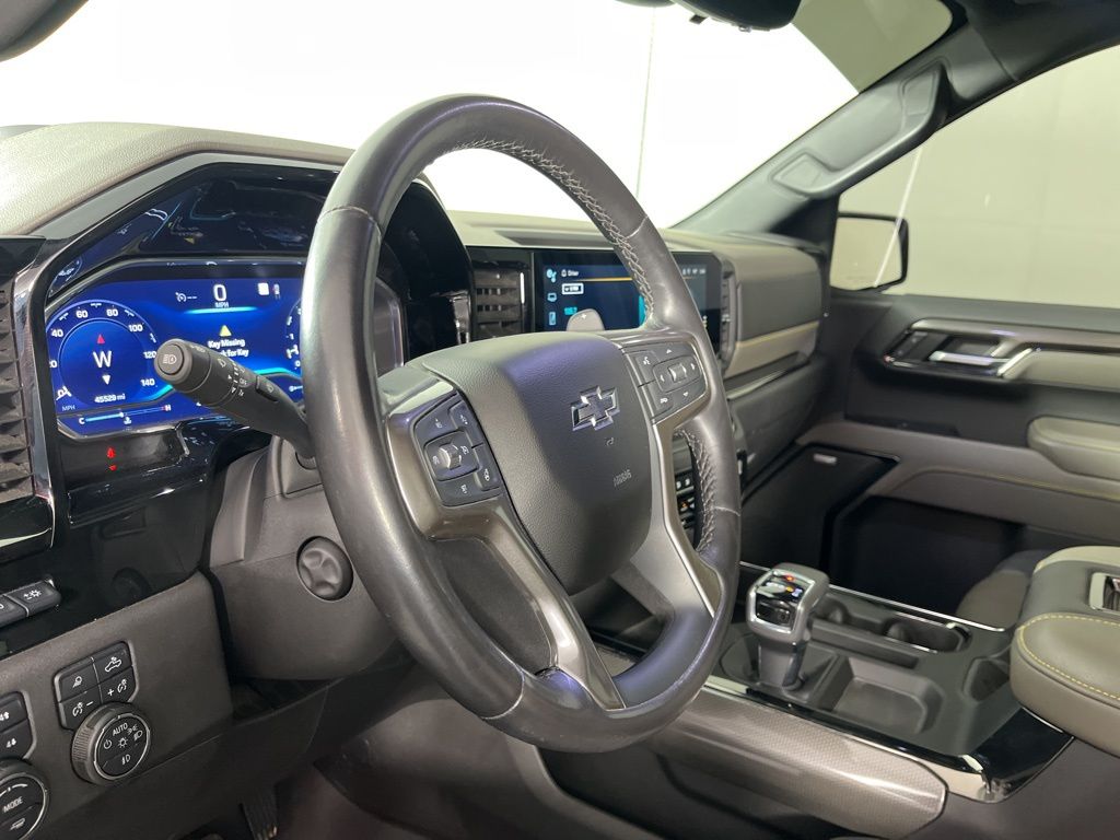 Thumbnail: 2022 Chevrolet Silverado 1500 - 27
