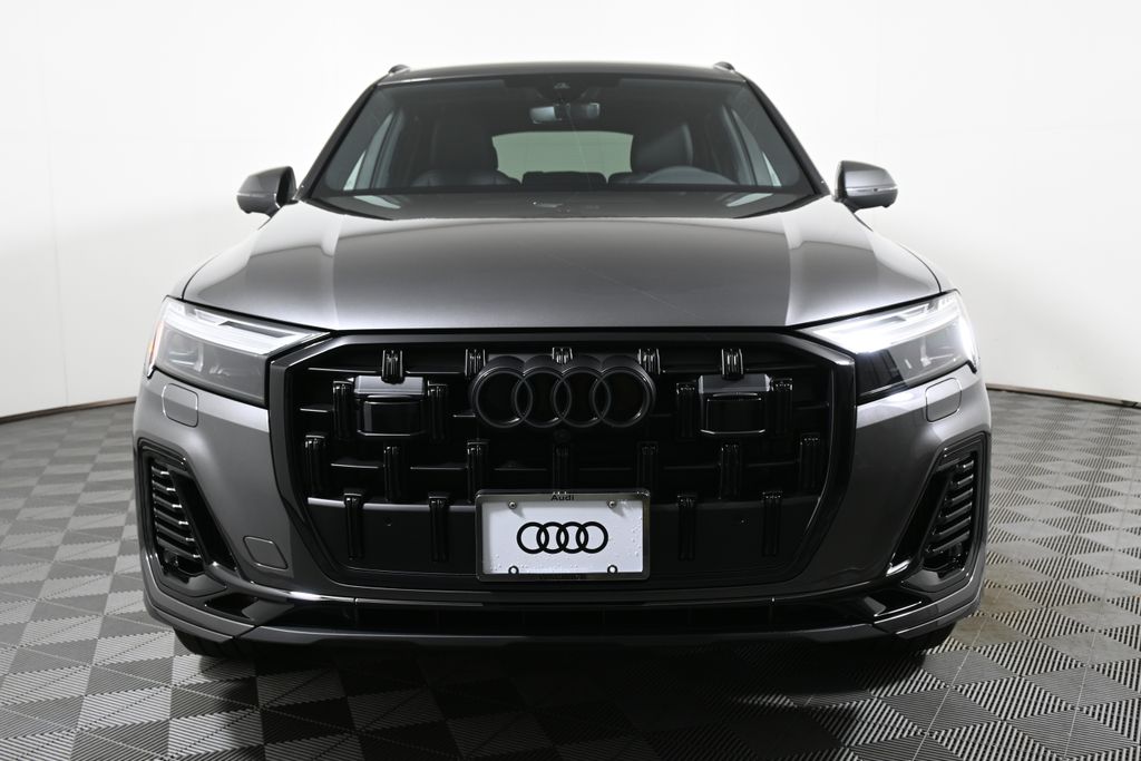 Thumbnail: 2026 Audi Q7 - 9