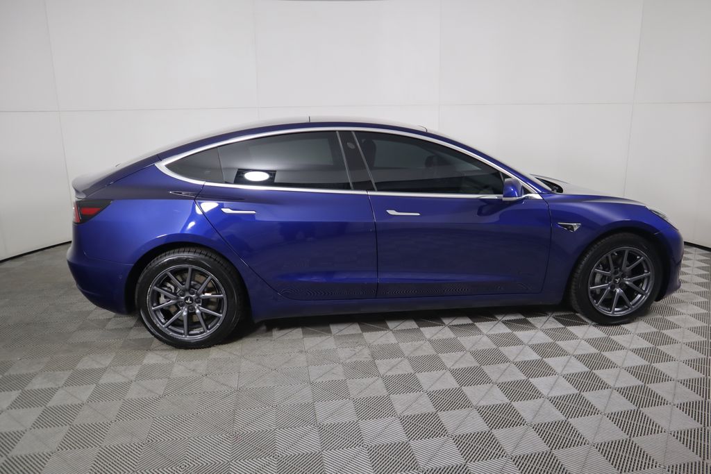 2019 Tesla Model 3 Standard Range 4